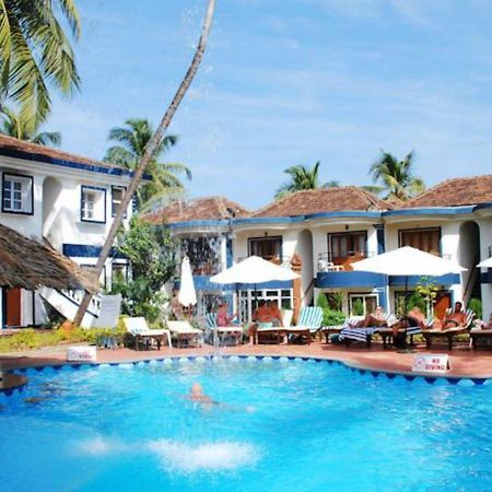 Santana Beach Resort Candolim Exterior photo