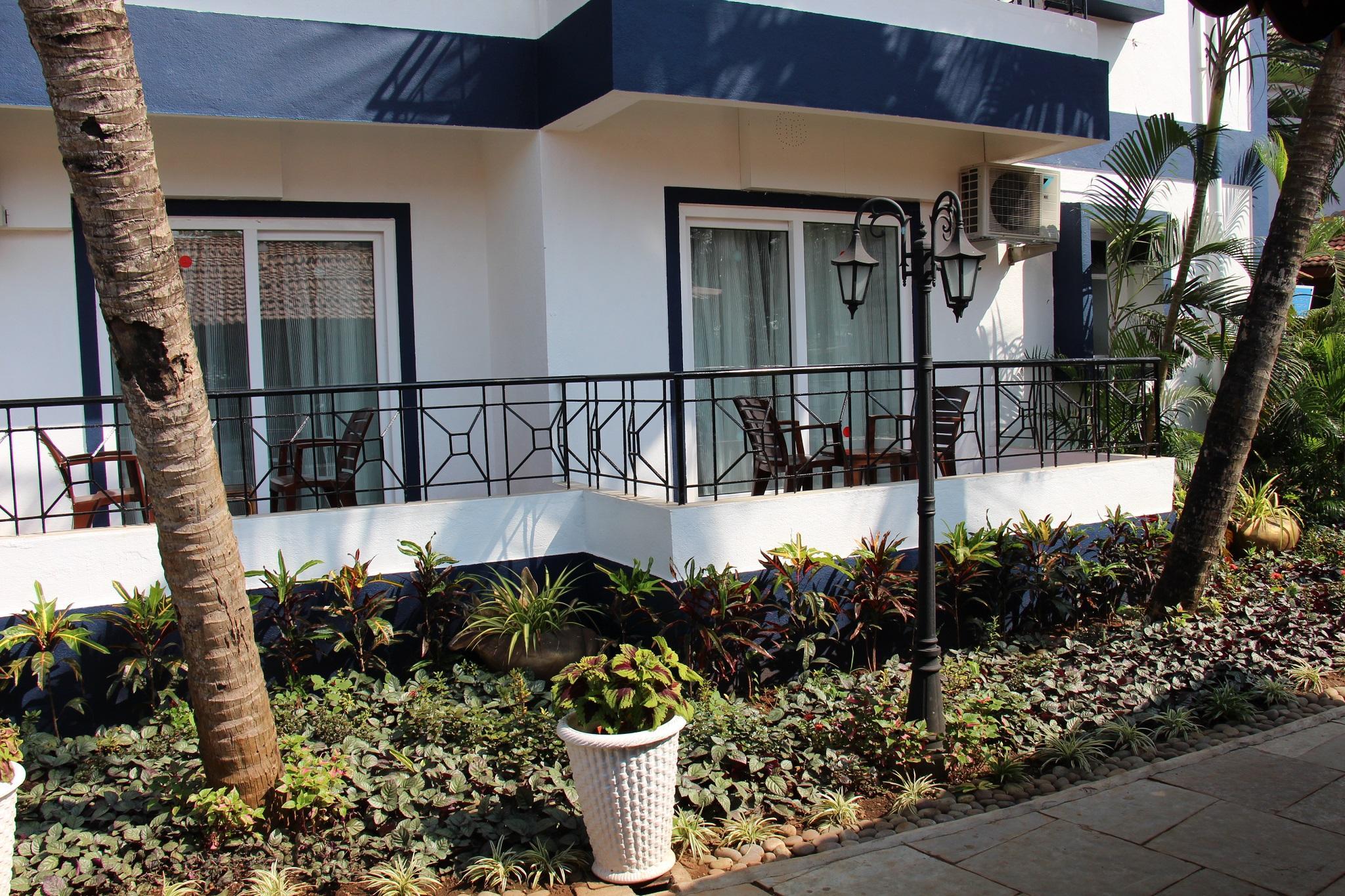 Santana Beach Resort Candolim Exterior photo